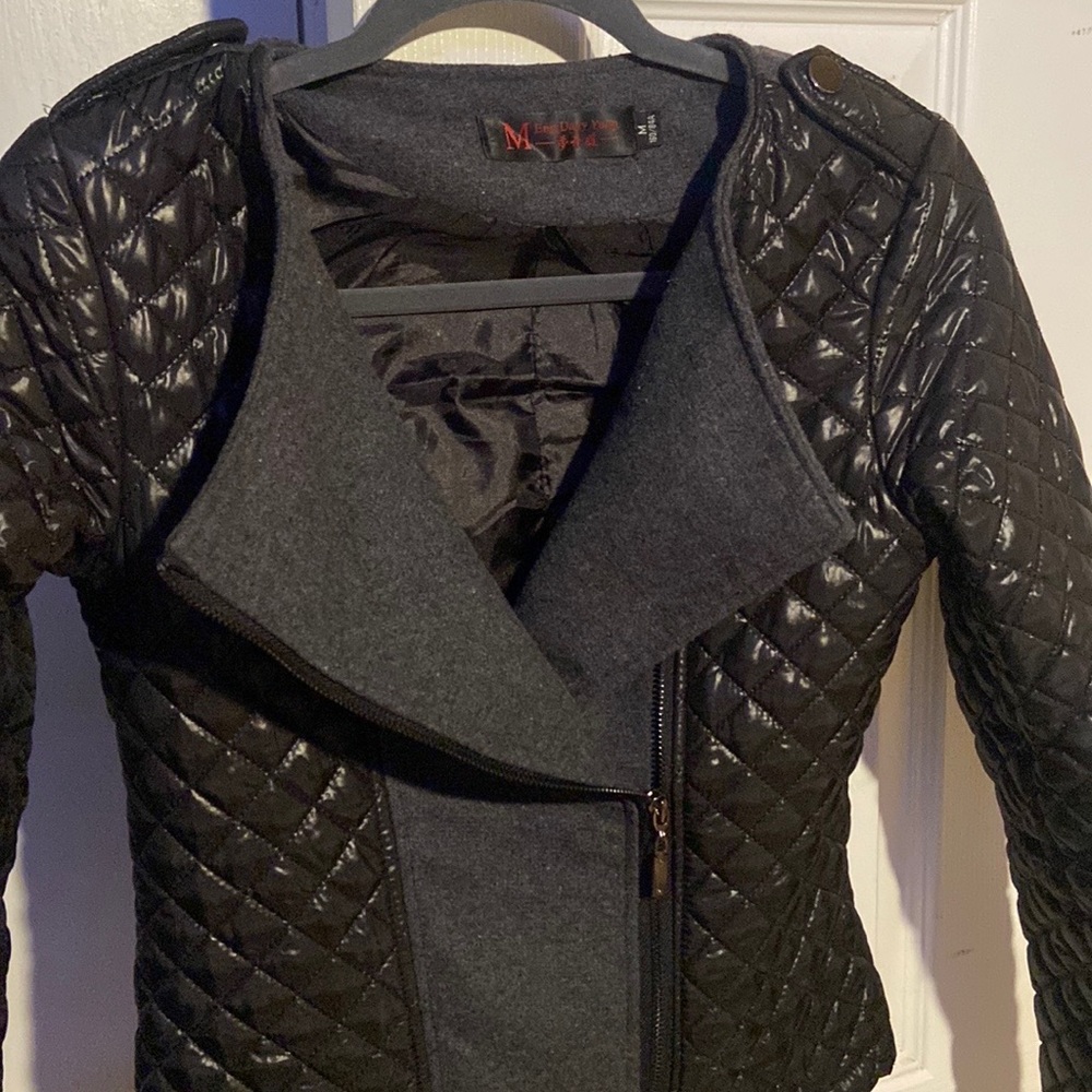 Black Jacket - Picture 3 of 5